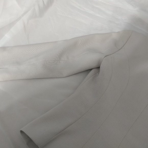 Cream Buttonless H&M Jacket - Picture 7 of 13